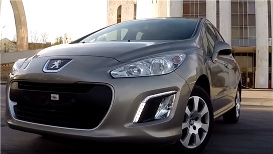 Анонс видео-теста Обзор Peugeot 308 с пробегом. На что смотреть при покупке.