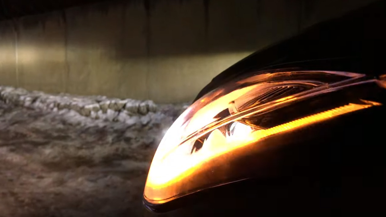 Анонс видео-теста Взял Jaguar E-Pace - ночью светит обалдеть!