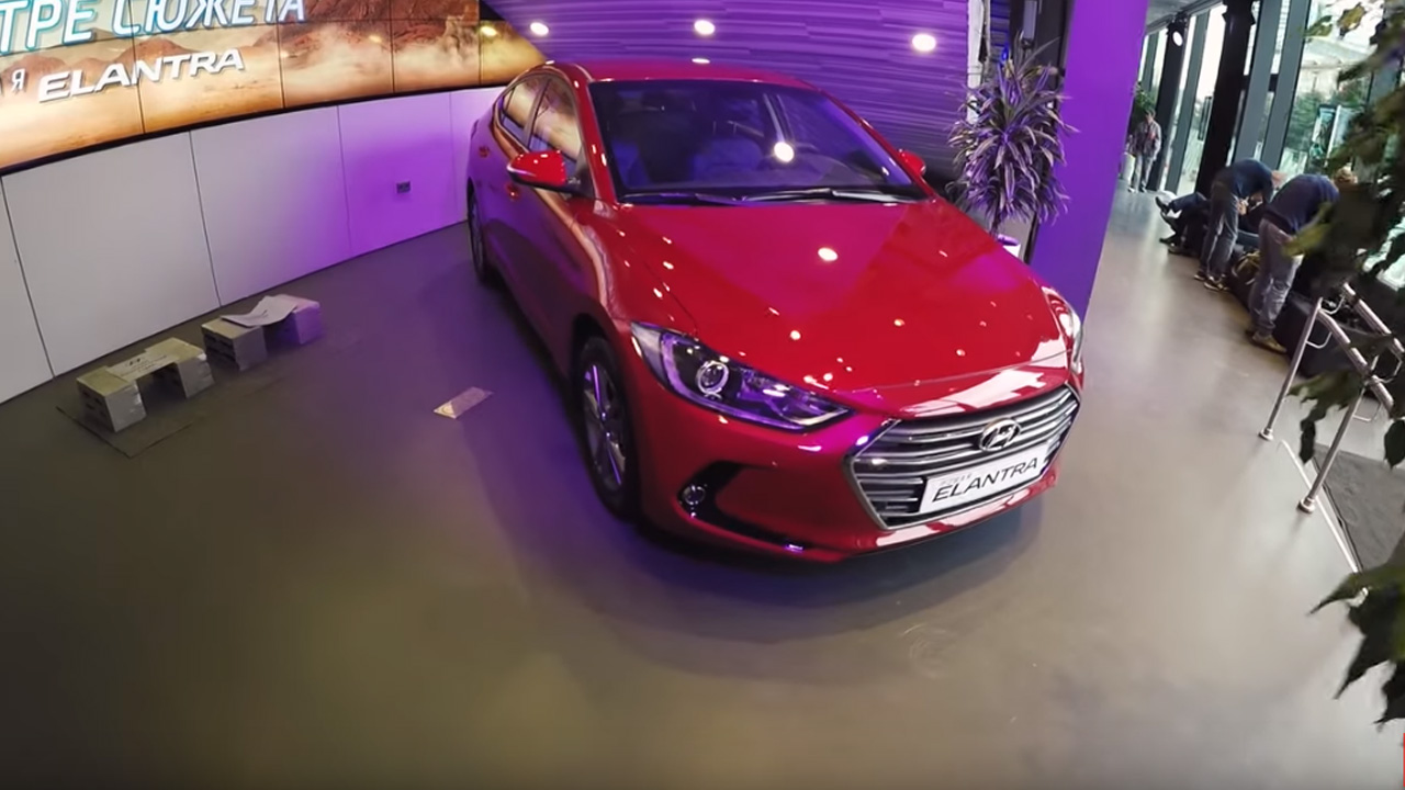 Анонс видео-теста Стоит ли своих денег? Первый обзор российской Hyundai Elantra 2016-2017 (Хендай Элантра)