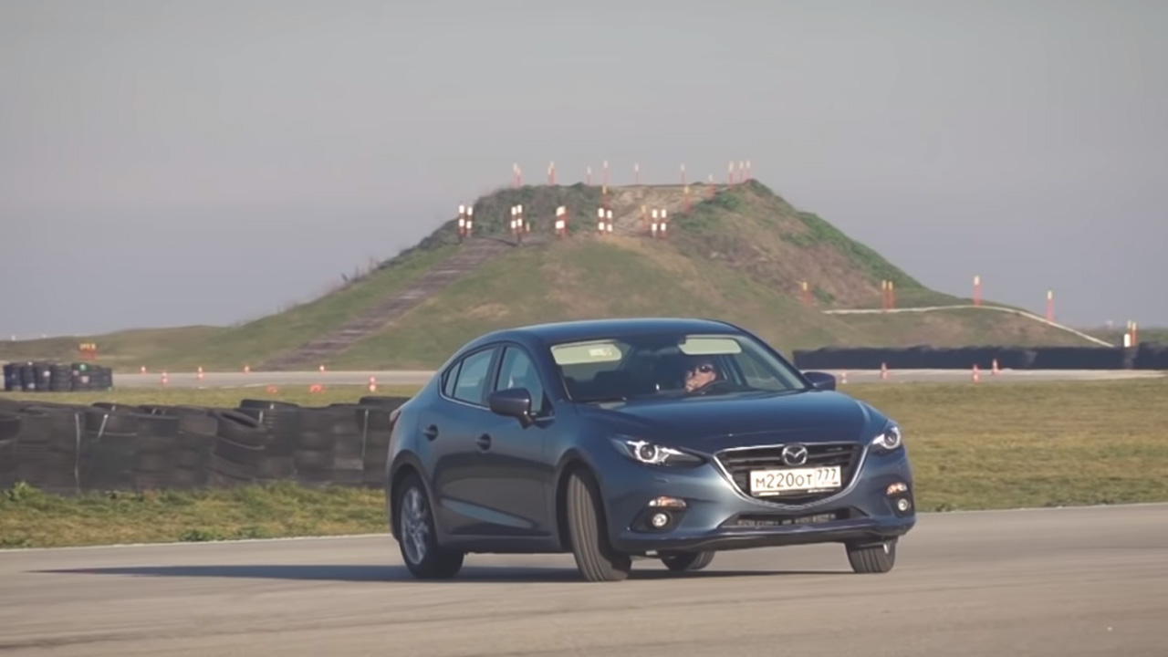 Анонс видео-теста 5 упражнений, который превратят вас в водителя VIP! Mazda Sport Challenge 2016