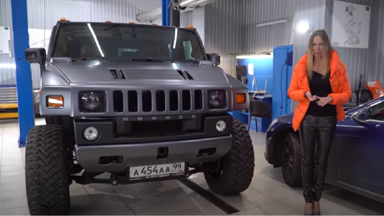 Бешеный тюнинг Hummer H2. Самая крутая машина! Хаммер Н2. Елена Лисовская.  Лиса рулит