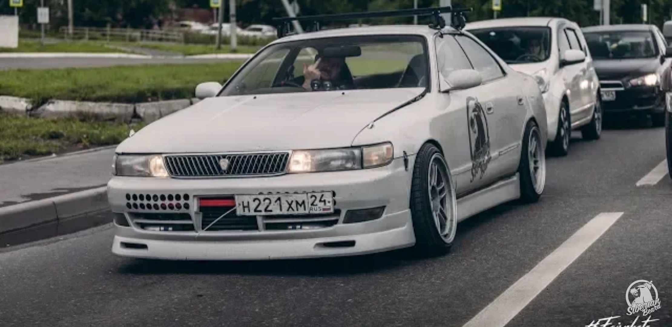 Дядюшка борода красноярск. Siberian Beard Toyota Chaser. Siberian Beard Чайзер. Чайзер 90 сибериан Берд. Chaser 90 борода.