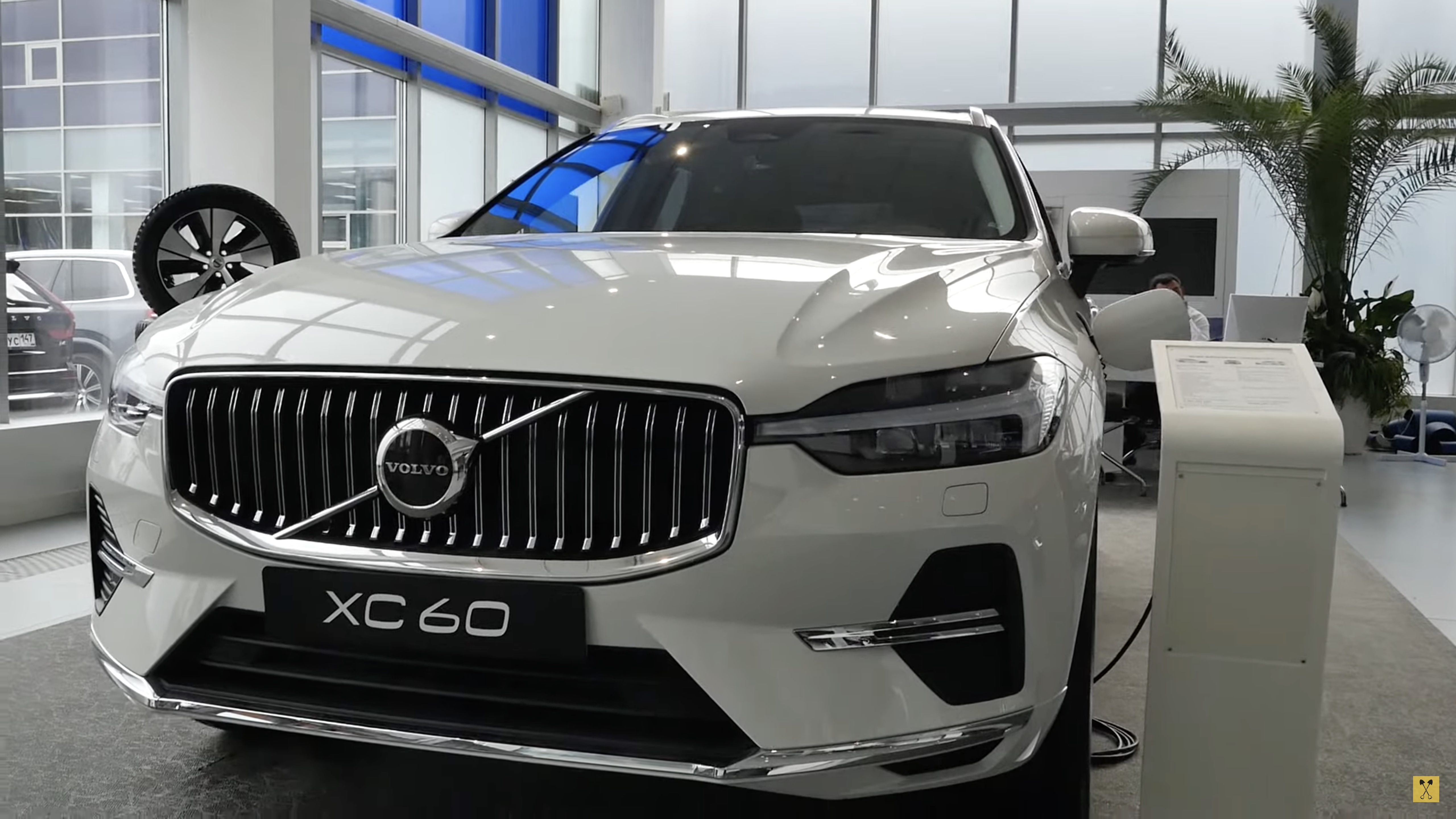 Анонс видео-теста Volvo XC 60 база на 380 сил.