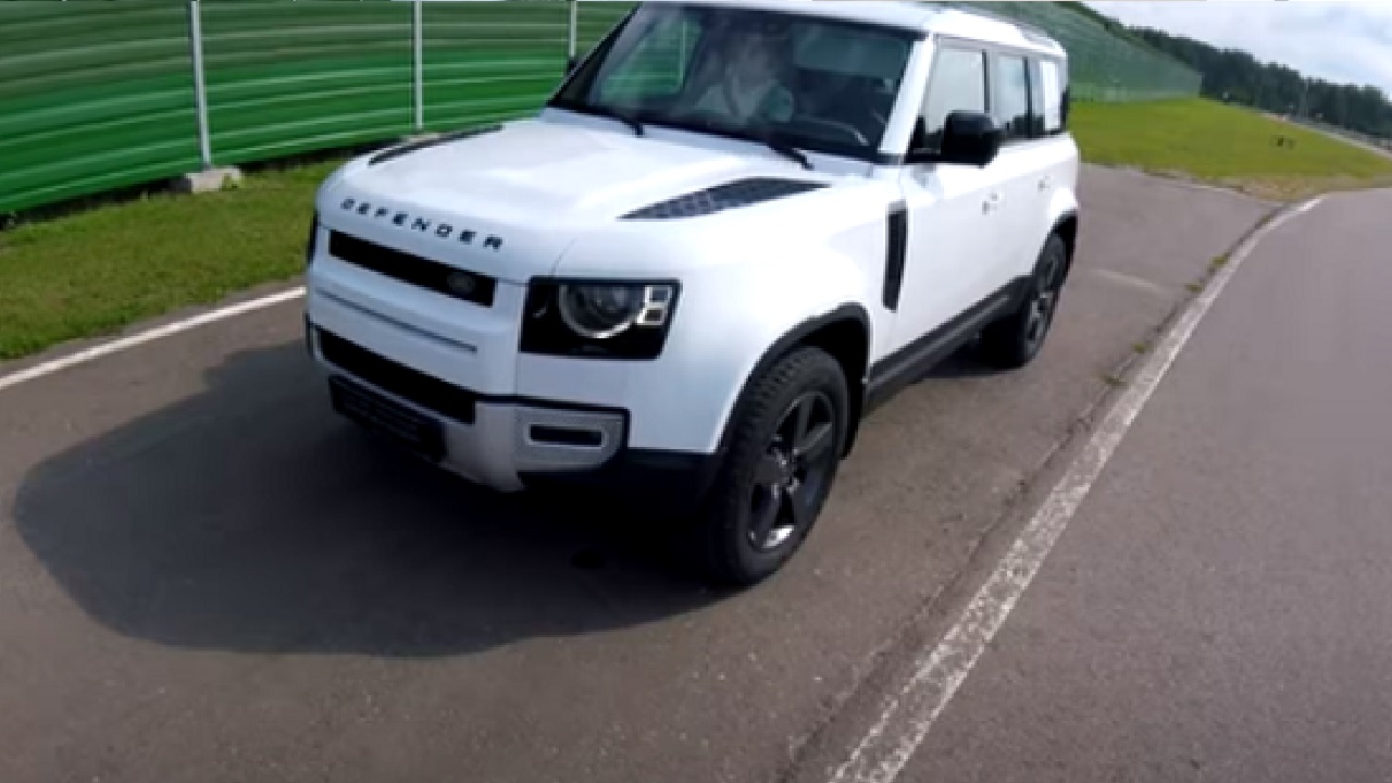 Анонс видео-теста Сел в Land Rover Defender 2020 - извилистая трасса