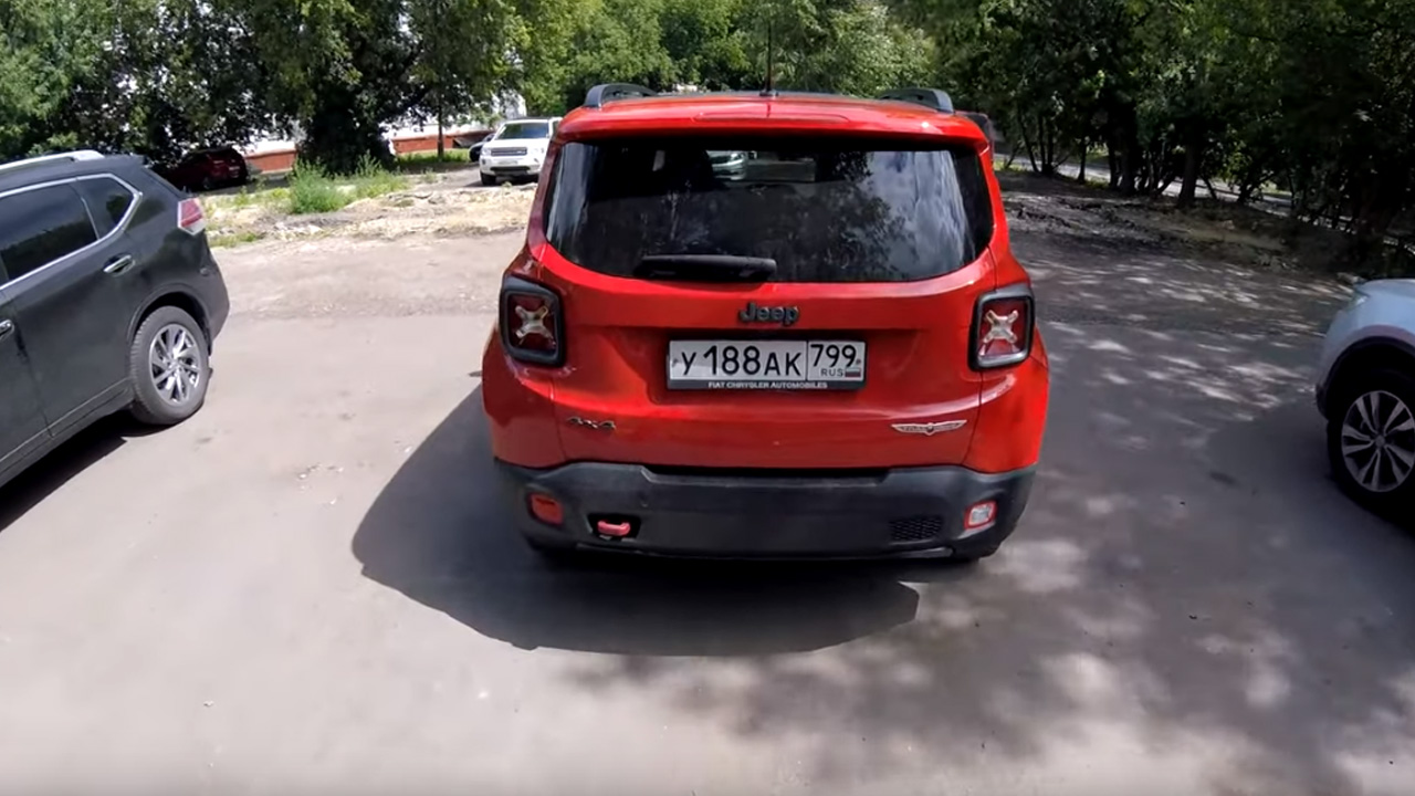 Анонс видео-теста Jeep Renegade в семье - мал, но практичен!