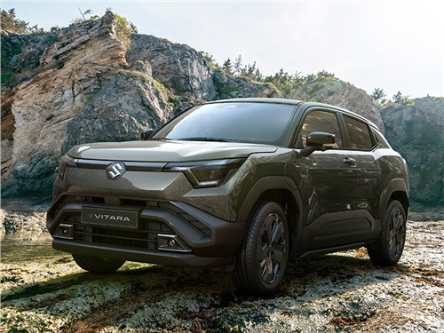 Suzuki представила электрический кроссовер eVitara 